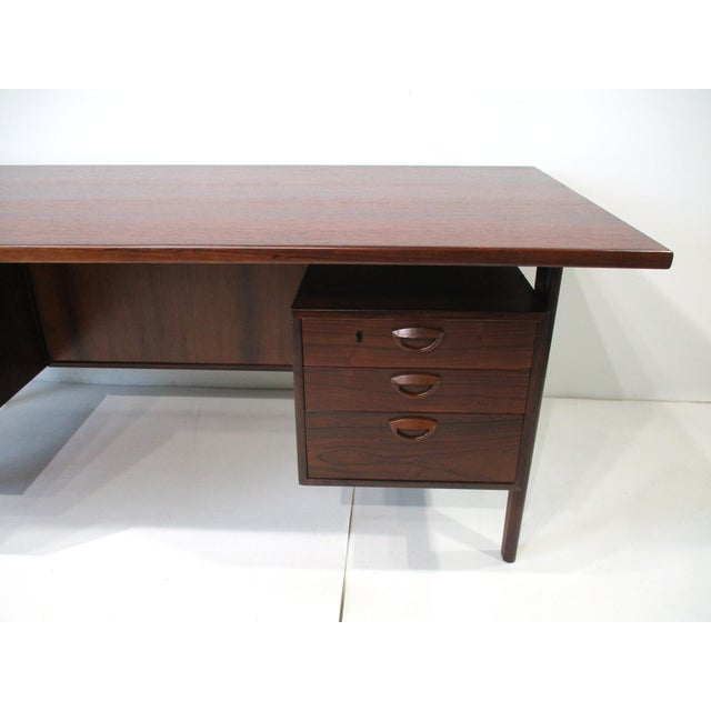 Kai Kristiansen Executive Rosewood Desk for Feldballes Denmark For Sale In Cincinnati - Image 6 of 17