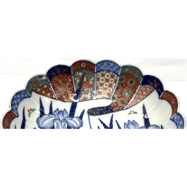 Imari Porcelain 19th Century Japanese Meiji Imari Kinrande Porcelain Scalloped Iris Bowl 10 Inch For Sale - Image 4 of 16