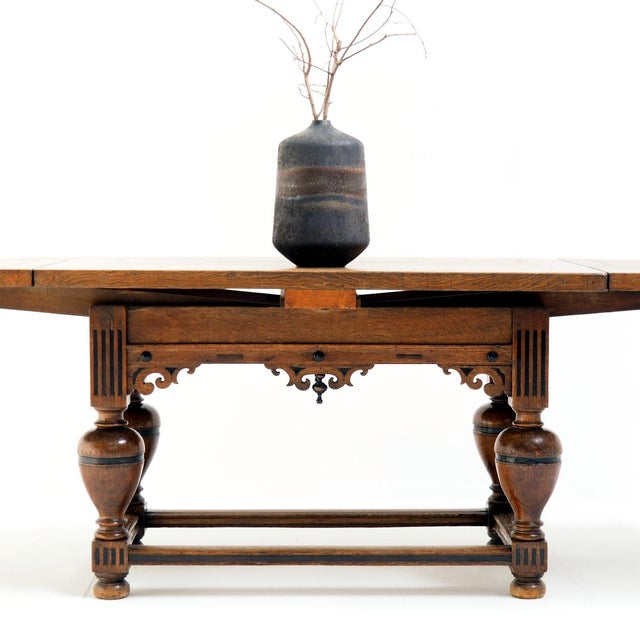 Mid 19th Century Antique Dutch Draw-Leaf Oak Table, 1850 For Sale - Image 5 of 14
