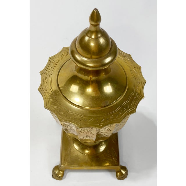 Neoclassical Vintage Neo-Classical Style Lidded Etched Brass Urn For Sale - Image 3 of 8