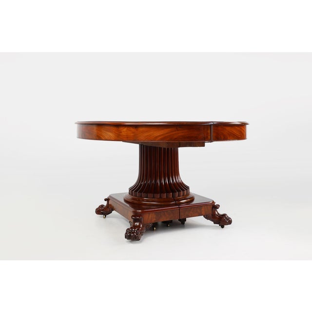 English Victorian Extendable Dining Table, 1830s For Sale - Image 3 of 18