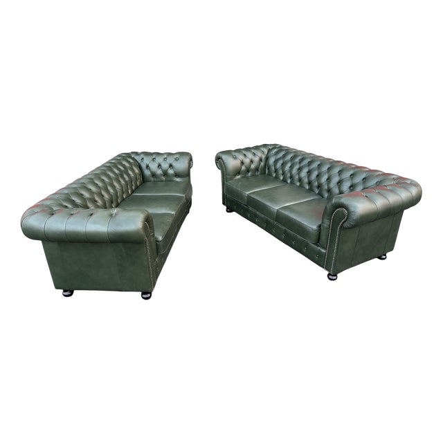 Chesterfield Three-Seater Sofas in Green Leather, Set of 2 For Sale