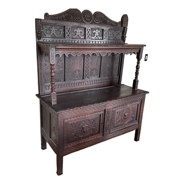 Early 18th Century Carved Walnut Hutch For Sale