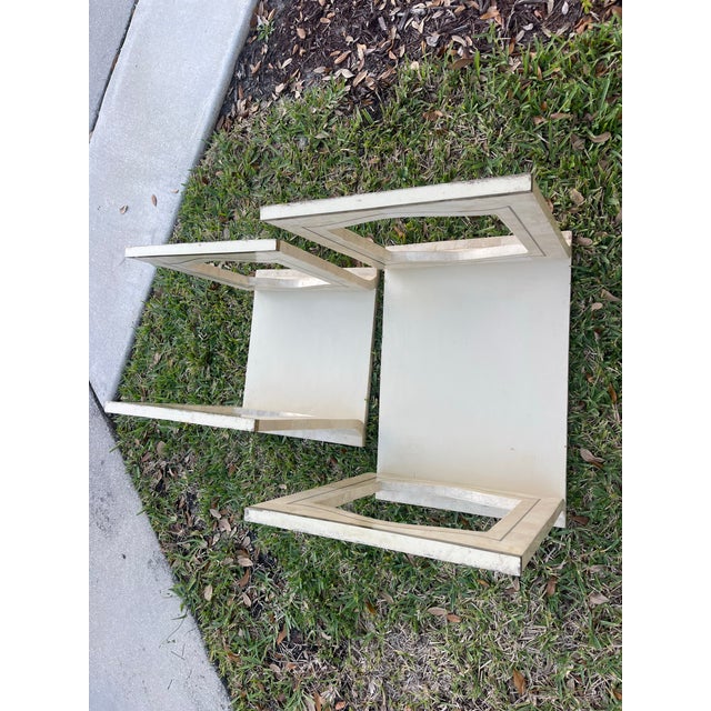 Marble Veneer & Brass Inlay Waterfall Nesting Tables, a Set of 2 | Hollywood Regency For Sale - Image 9 of 12