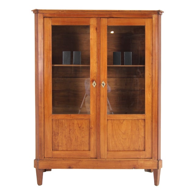 19th Century Biedermeier Display Cabinet in Cherrywood For Sale