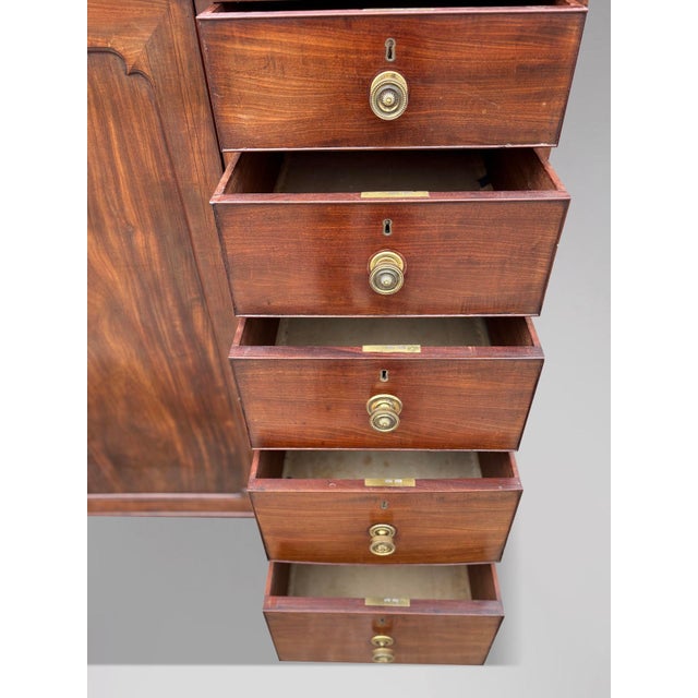 George III Mahogany Gentleman's Press, 1790s For Sale - Image 6 of 13