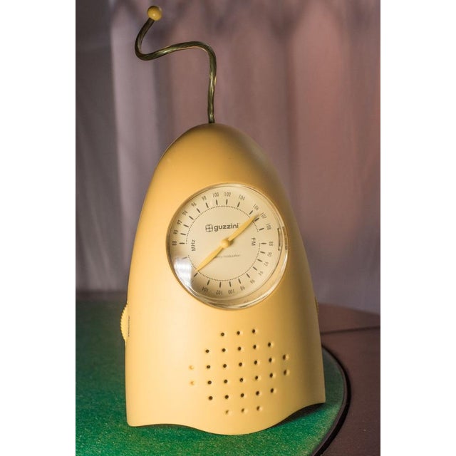 Guzzini radio gildo designed by giancarlo rova rare vintage object of the 80s made in italy it works with 6v external...