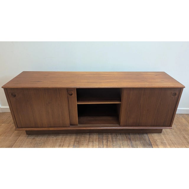 1960s Danish Modern Mid Century Teak Sideboard Dyrlund For Sale - Image 5 of 12