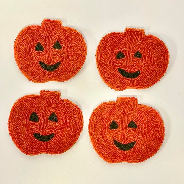 American 1980s Vintage Americana Boho Chic Beaded Pumpkin Jack-O-Lantern Coasters - Set of 4, Halloween For Sale - Image 3 of 9
