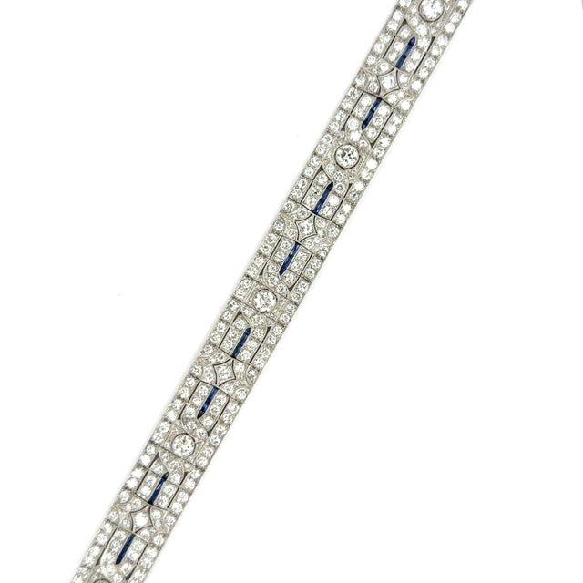 1920s Art Deco, 16.50 Carats Diamond and Sapphire Bracelet, Platinum For Sale - Image 5 of 5