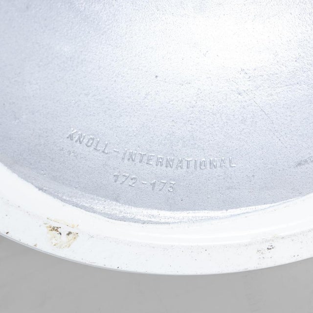 Tulip Table in Marble by Eero Saarinen for Knoll, 1955 For Sale - Image 10 of 11