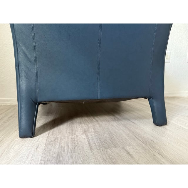 1990s 1990’s Mid Century Donghia Navy Blue Leather Club Chair For Sale - Image 5 of 9