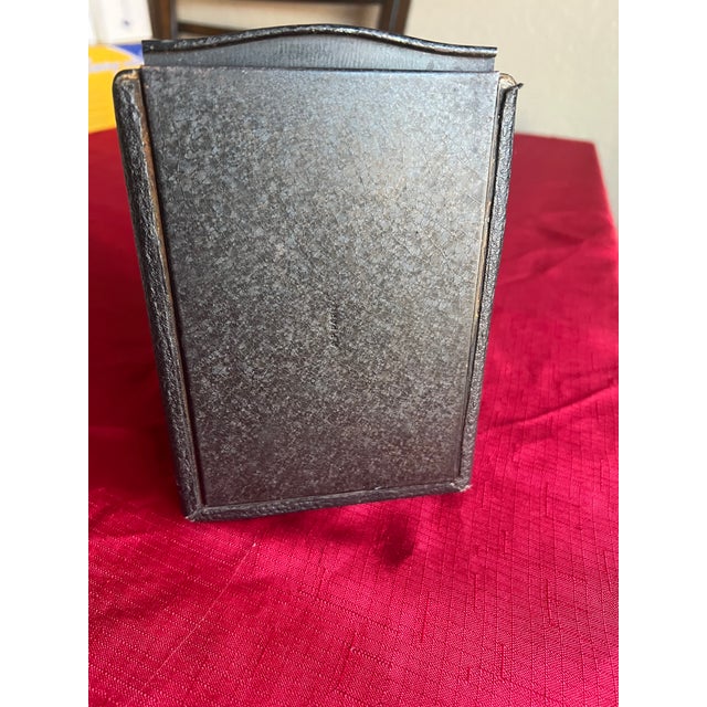 1910s Antique German Folding Camera – Friedrich München Coronar Lens – C. 1910–1920 For Sale - Image 5 of 18