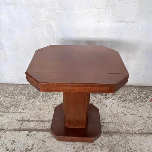 Art Deco Walnut Pedestal Side Table, 1930s For Sale - Image 9 of 10