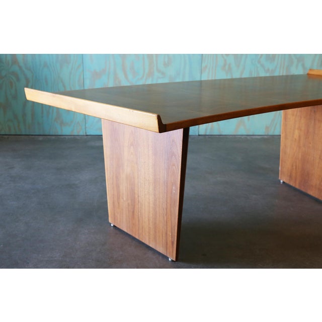 1950s Harvey Probber (Attr.) Mid Century Walnut Advent Executive Desk Mid Century For Sale - Image 6 of 12