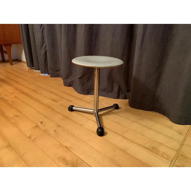 Maquet stool from the 1950s. In original and good condition. The stool has an adjustable seat height in the range of 41-62...