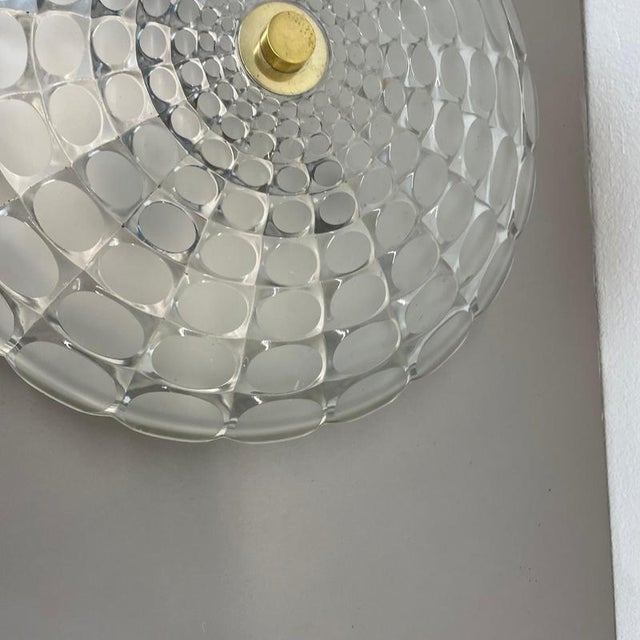 1970s Glass Wall Light attributed to Peill and Putzler, Germany, 1970s For Sale - Image 5 of 18