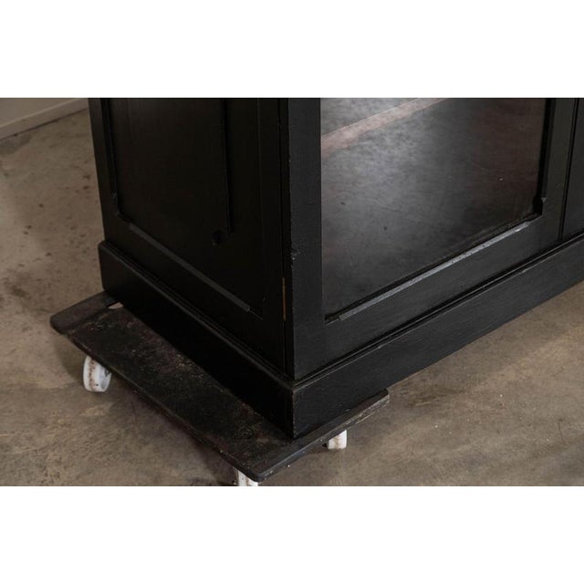 Antique English Ebonised Mahogany Glazed Bookcase, 1880 For Sale - Image 11 of 17