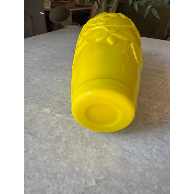 Vintage Chinese Yellow Peking Glass Vase For Sale In Milwaukee - Image 6 of 9
