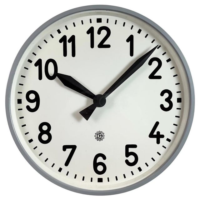 Large Industrial Grey Factory Wall Clock from Chronotechna, 1950s For Sale - Image 17 of 17