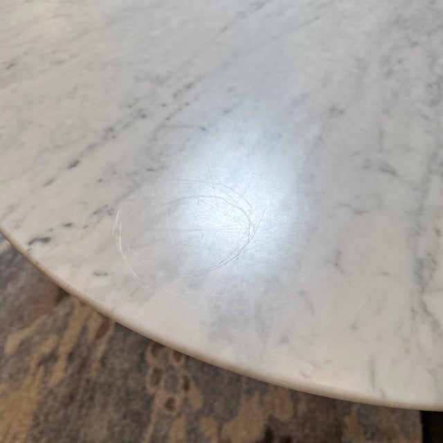 Knoll Saarinen Dining Table, Carrera Marble For Sale - Image 9 of 12