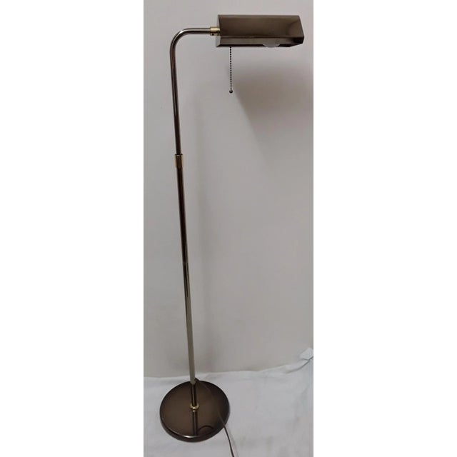 Height-Adjustable Floor Lamp with Swiveling Reflector Screen, 1980s For Sale - Image 10 of 10