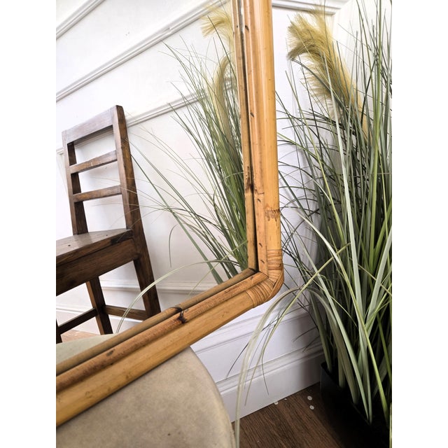 Beautiful 1960s Italian Mid-Century Modern arched mirror, perfect in any room or in a bedroom. This charming piece is in...