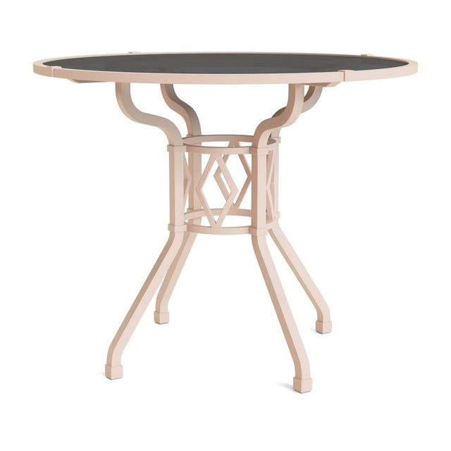 Brown Jordan Venetian 36" Round Dining Table in Blush For Sale