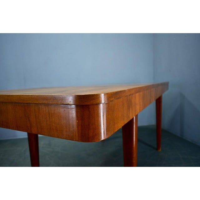 Extendable Dining Table in Walnut by Jindrich Halabala, Czechoslovakia, 1940s For Sale - Image 18 of 18