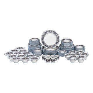 Late 20th Century Wedgwood "Florentine" Porcelain Service, 156 Pcs. For Sale