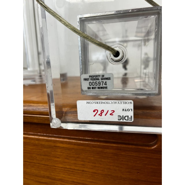 Vintage 1970s Herb Ritts for Astrolite Geometric Lucite Lamp For Sale In Los Angeles - Image 6 of 8