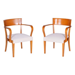 Art Deco Beech Armchairs attributed to Jindrich Halabala for Up Zavody, 1930s, Set of 2 For Sale