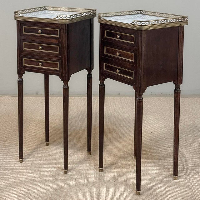 French Pair Mid-Century Louis XVI Mahogany End Tables With Carrara Marble For Sale - Image 3 of 16