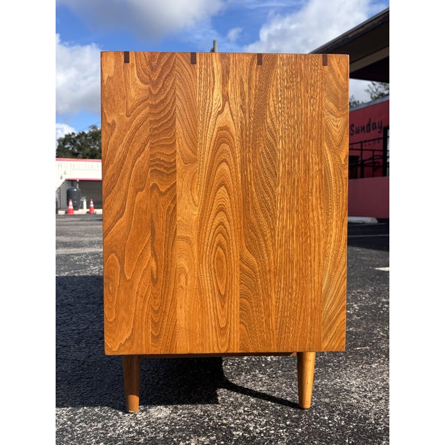 Mid 20th Century Fully-Refinished Mid Century Merton Gershun Dillingham Samara Sixer For Sale - Image 5 of 11