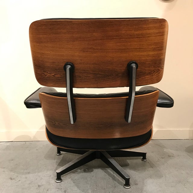 1970s Eames Rosewood Lounge Chair 670 | Chairish