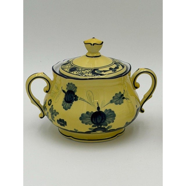 Chinoiserie Ginori 1735 Oriente Italiano Citrono Covered Sugar Bowl and Creamer For Sale - Image 3 of 18