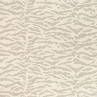 Sample - Schumacher Tigris Fabric in Pewter For Sale