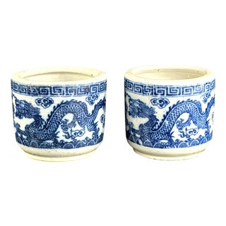 Vietnamese Late Nguyen Dynasty Hue Blue and White Porcelain Brush Pots with Fish, 19th Century, Set of 2 For Sale