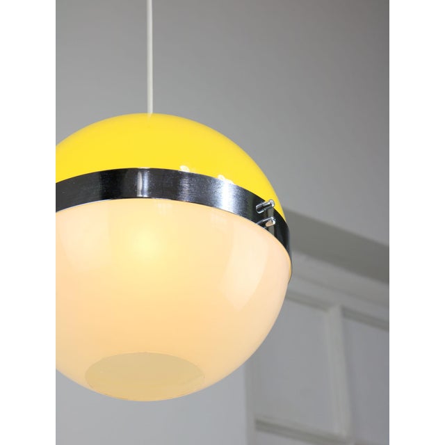 Italian Space Age Yellow Pendant Lamp, 1970s For Sale - Image 5 of 16