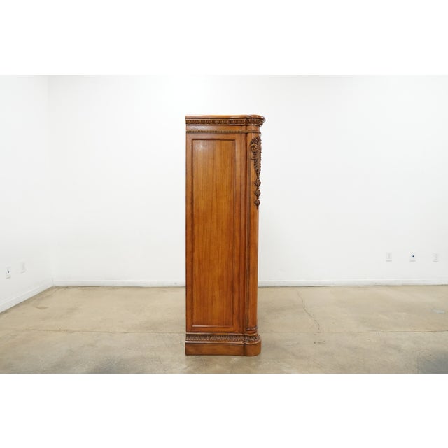 2000 - 2009 Vintage Traditional Serpentine 6-Drawer Chest For Sale - Image 5 of 18