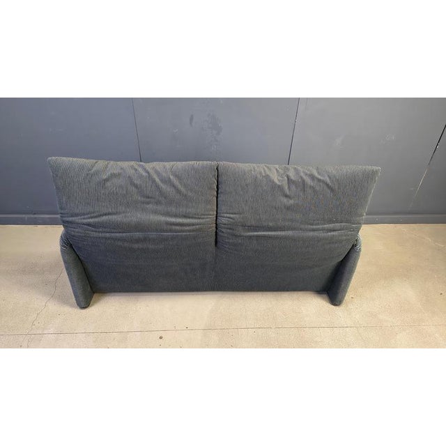 Maralunga Sofa by Vico Magistretti for Cassina, 1970s For Sale - Image 6 of 11