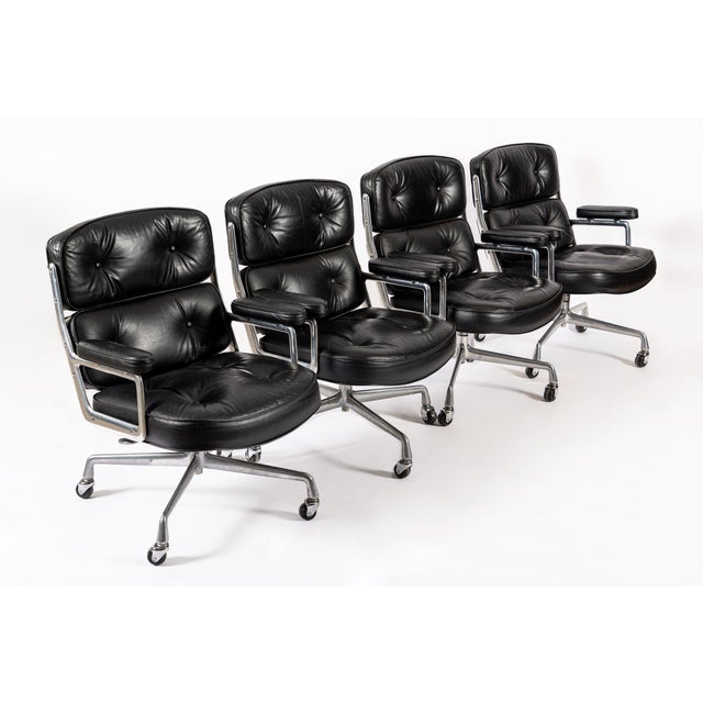 Mid-Century Modern Eames for Herman Miller Time Life Black Leather Office Chairs, 1980s - Set of 4 For Sale - Image 3 of 18