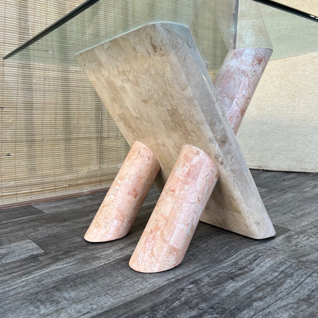 Post Modern Tessellated Mactan Stone Rounded X-Shape Base Side Table. C 1980s For Sale In Miami - Image 6 of 17
