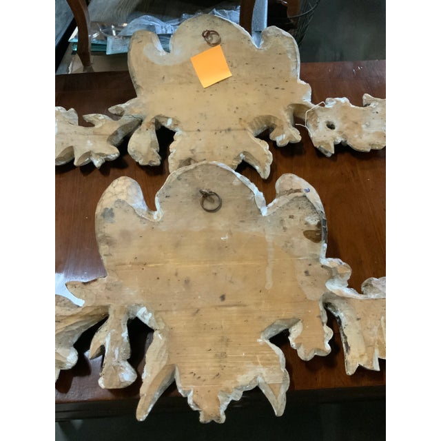Early 20th Century Pair of Carved Putti Decorative Wall Plaques For Sale - Image 10 of 10