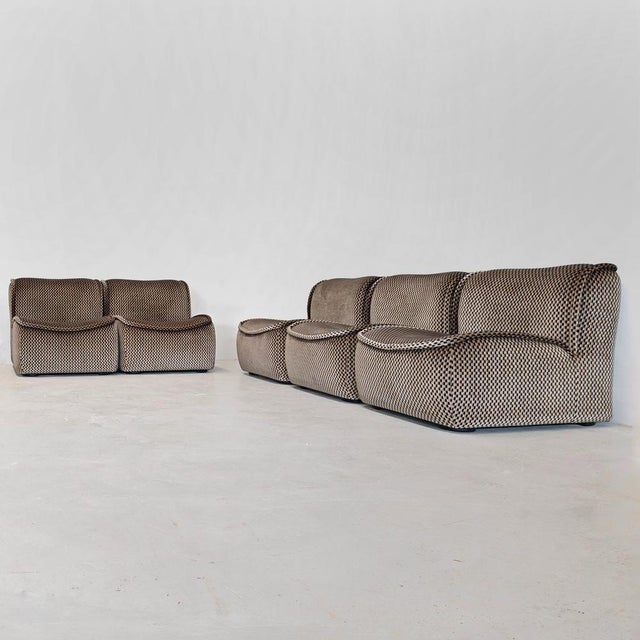 Calida Modular Sofa in Optical Velvet by Giudici for Coima, 1970s, Set of 5 For Sale - Image 3 of 18