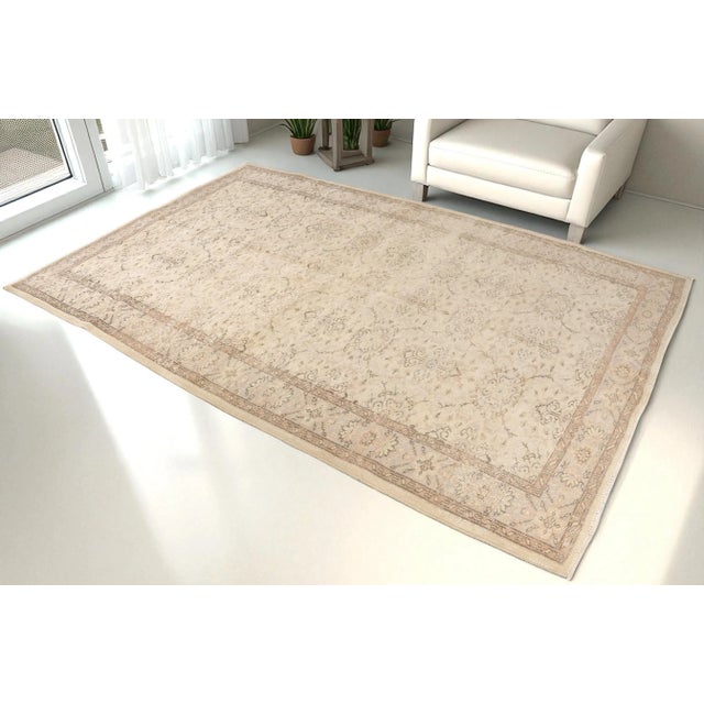 Vintage Hanknotted Floor Turkish Rug For Sale - Image 6 of 9