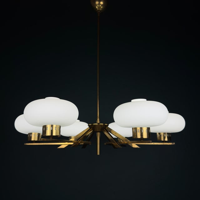 Mid-Century Brass and Opaline Glass Chandelier from Stilnovo, Italy, 1970s For Sale - Image 6 of 18