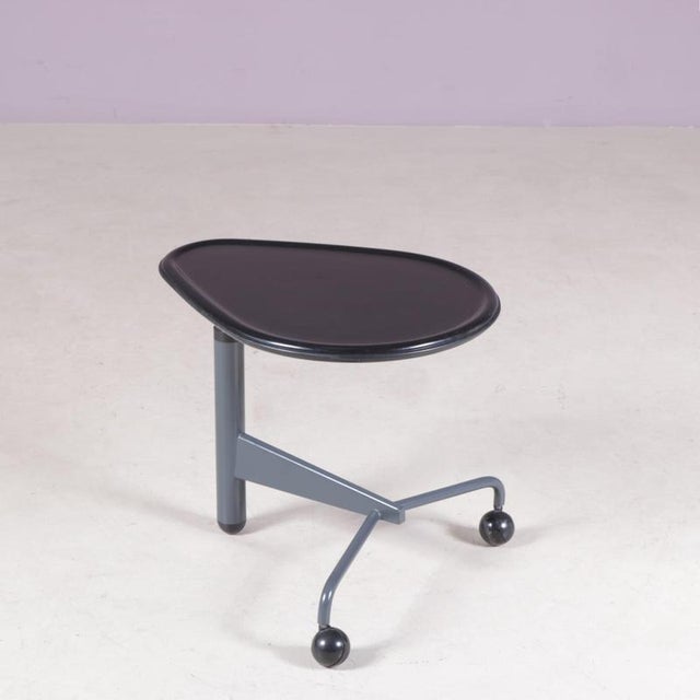 Designed by Japanese designer Toshiyuki Kita for Cassina, this striking side table reflects his playful and innovative...