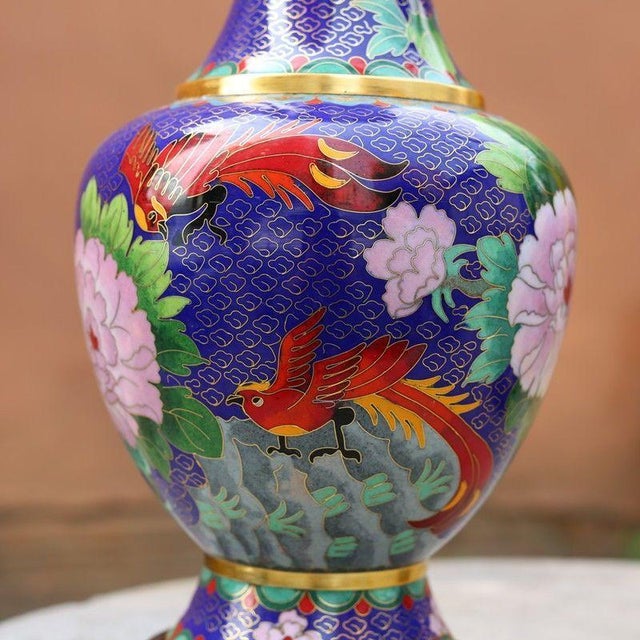 Pair of Large Vintage Cloisonné Enamel Vases – Sapphire Blue Ground, Phoenix & Peony Motif For Sale - Image 10 of 12