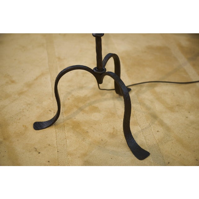 Wrought Iron Floor Lamp in the style of the Marolles Workshops, 1950s For Sale - Image 4 of 10
